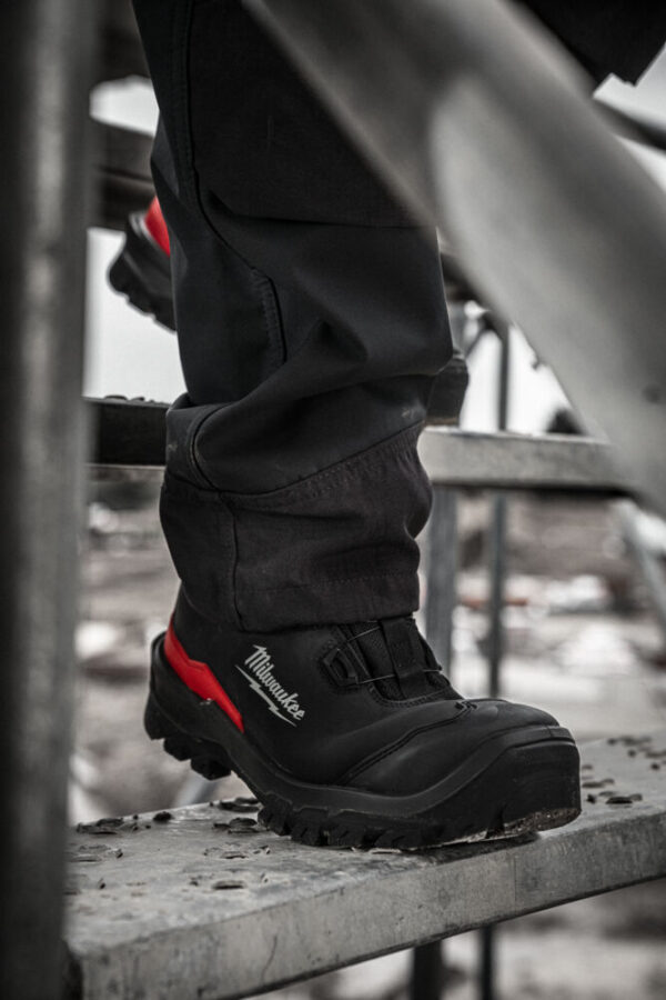MILWAUKEE ARMOURTRED™ S3S ΠΑΠΟΥΤΣΙΑ ΑΣΦΑΛΕΙΑΣ ΜΕ ΠΛΗΡΕΣ ΔΕΡΜΑ ΑΝΩ ΜΕΡΟΣ ΚΑΙ ΣΥΣΤΗΜΑ ΕΦΑΡΜΟΓΗΣ BOA 40-48 - Image 2